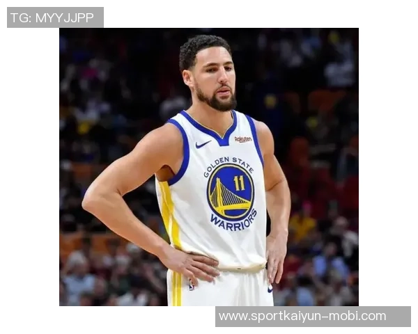 克莱谈勇士情感变化:职业篮球中对手关系的真实感受 克莱谈勇士情感变化:职业篮球中对手关系的真实感受